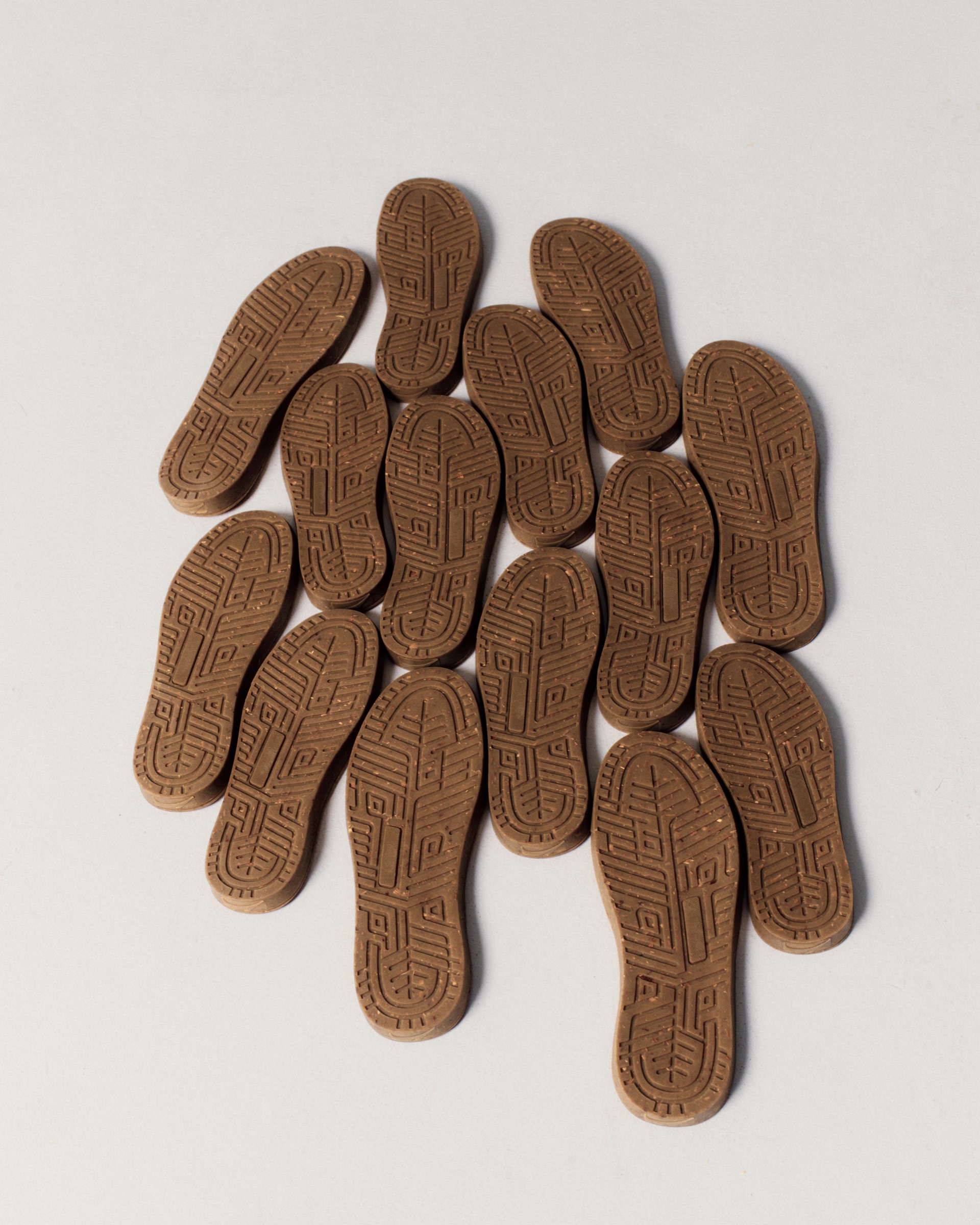 Suelas Miralos — caucho de shiringa y madera